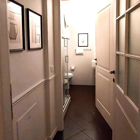 Ancient Walls Studio Apartment *