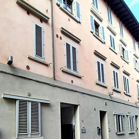 Ancient Walls Studio Apartment *